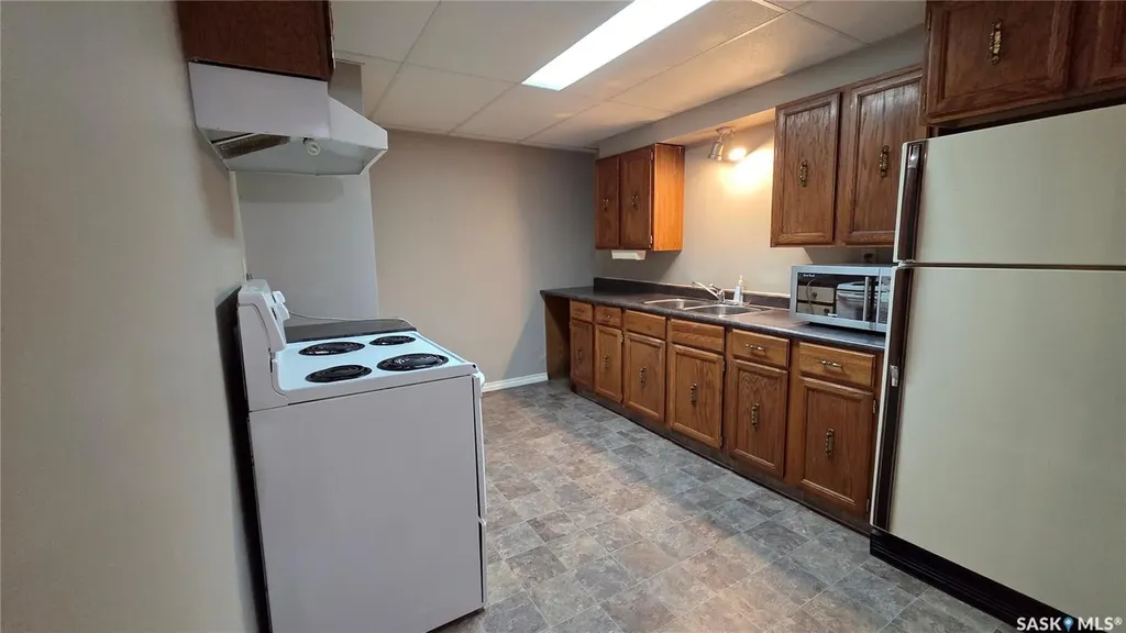 1661 103rd Street North Battleford SK S9A 1L6