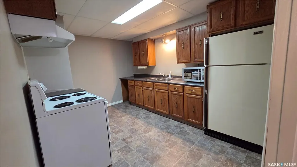 1661 103rd Street North Battleford SK S9A 1L6