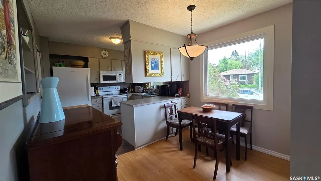 1661 103rd Street North Battleford SK S9A 1L6