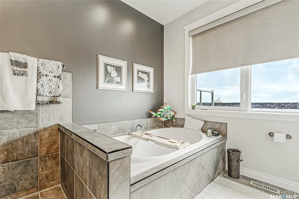 14 Valley Ridge Road Longlaketon Rm No. 219 SK S0G 0W0