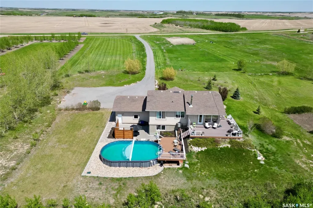 14 Valley Ridge Road Longlaketon Rm No. 219 SK S0G 0W0