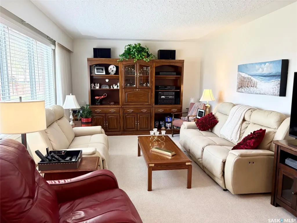 71 Dalebrooke Drive Yorkton SK S3N 2N6