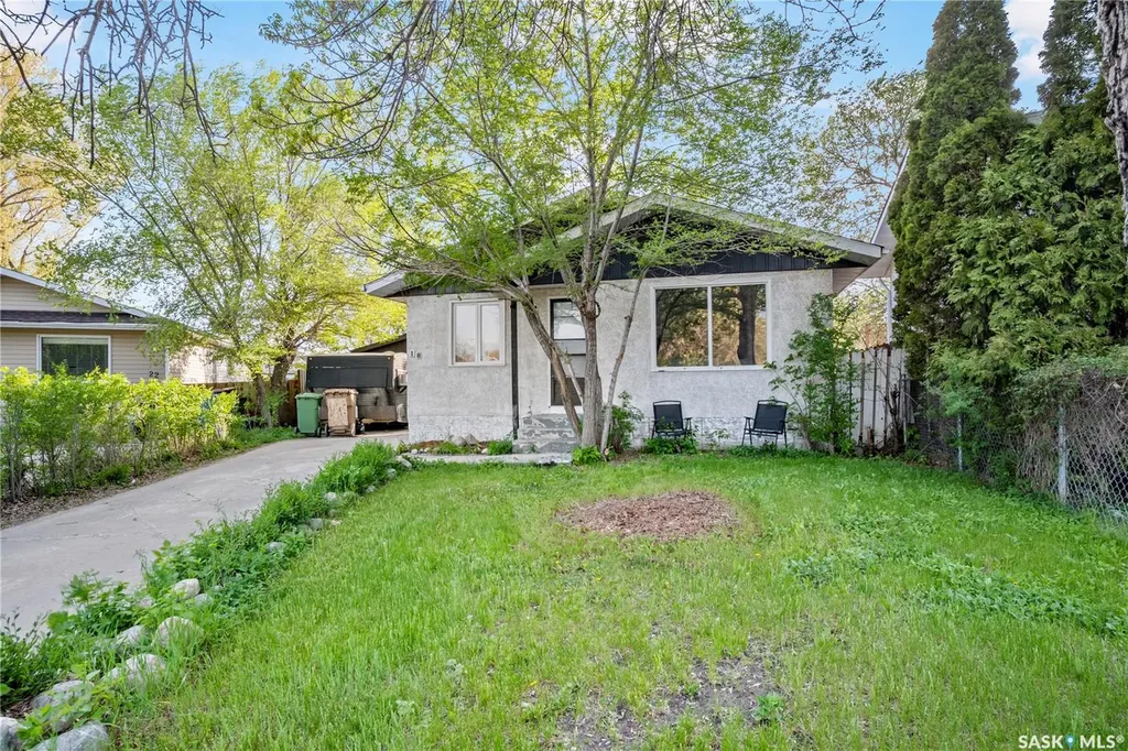 18 Hyland Crescent Regina SK S4R 7P3