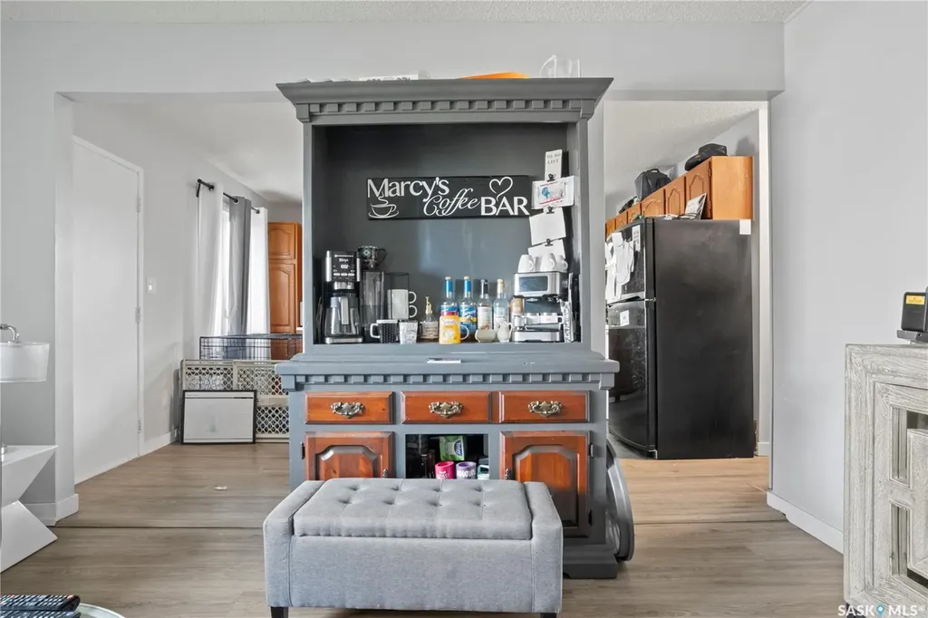 18 Hyland Crescent Regina SK S4R 7P3