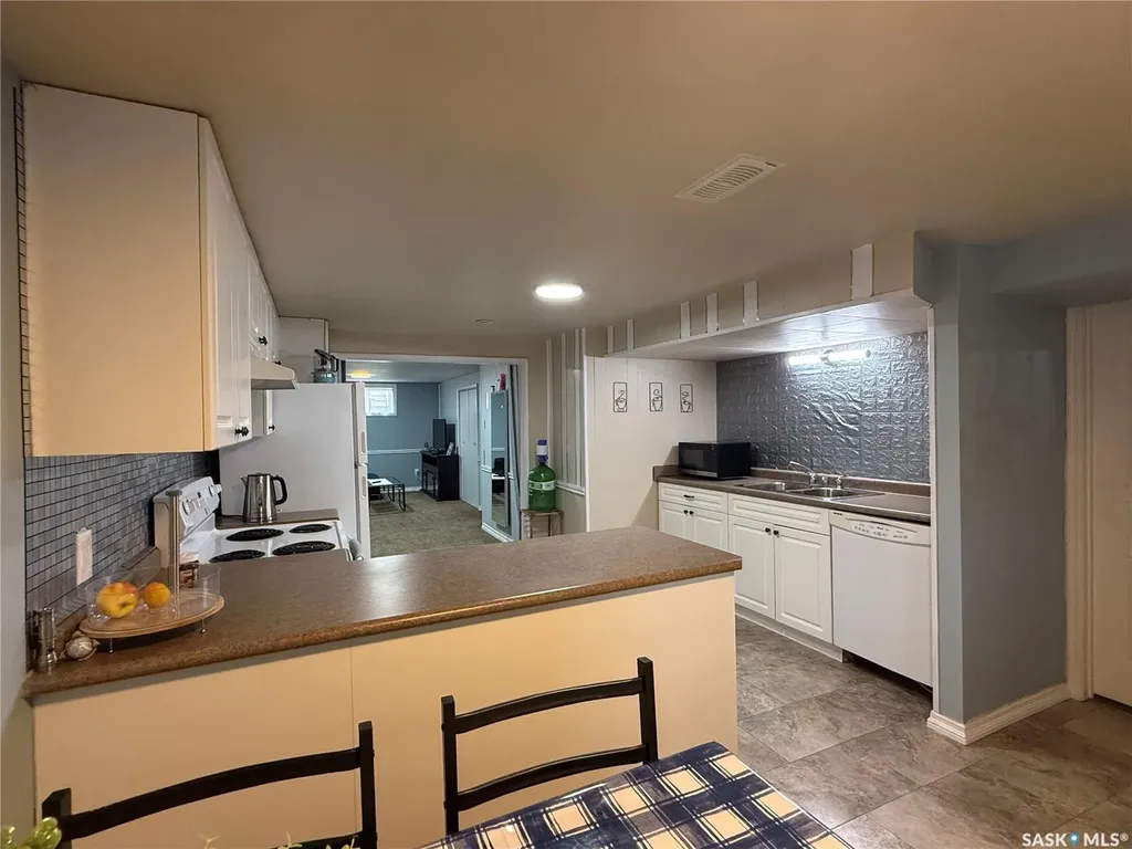 1010 11th Street Humboldt SK S0K 2A0