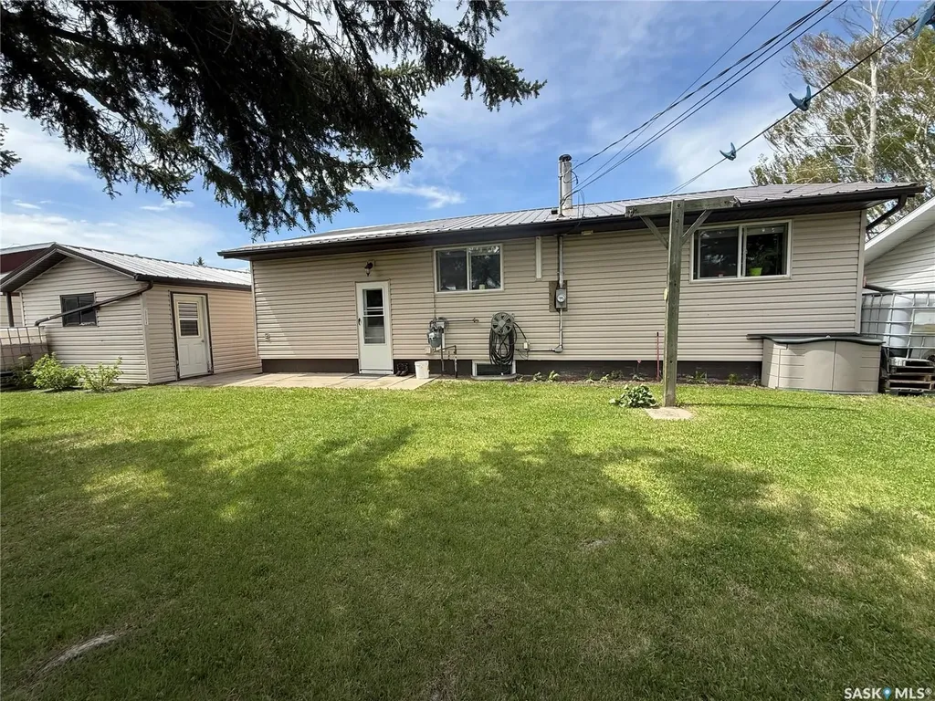 1010 11th Street Humboldt SK S0K 2A0