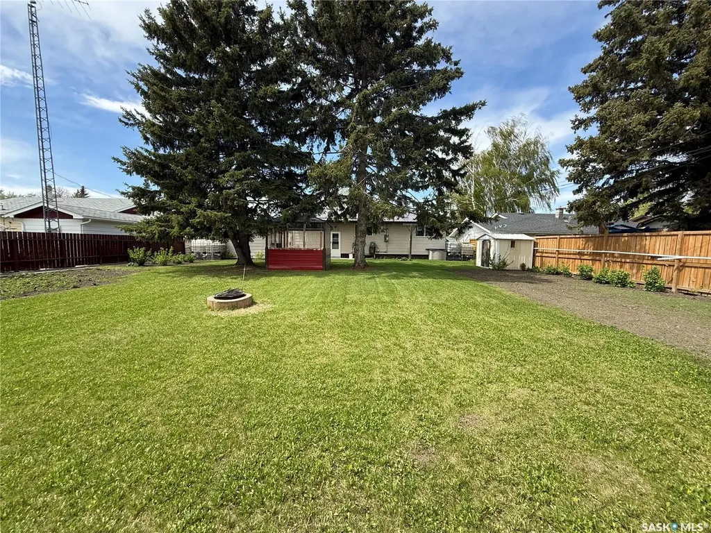 1010 11th Street Humboldt SK S0K 2A0