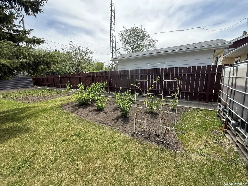 1010 11th Street Humboldt SK S0K 2A0