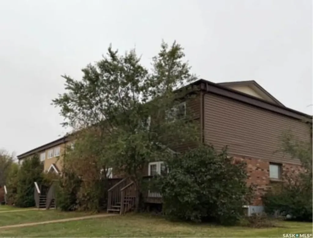 7-8-14-15 Allan Bay Yorkton SK S3N 3H1