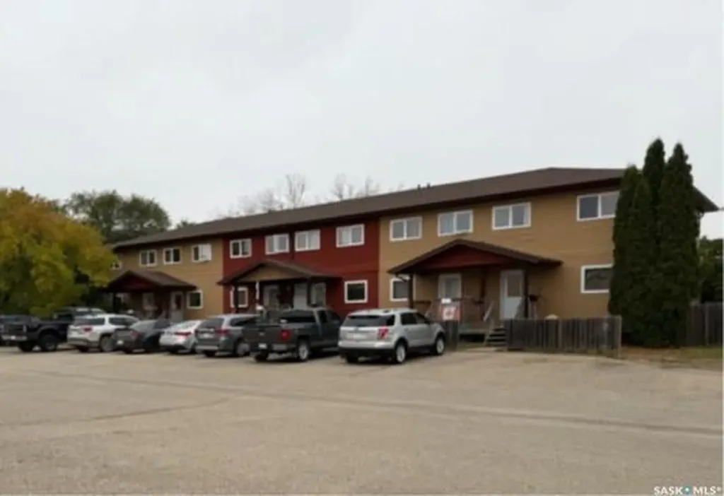 7-8-14-15 Allan Bay Yorkton SK S3N 3H1