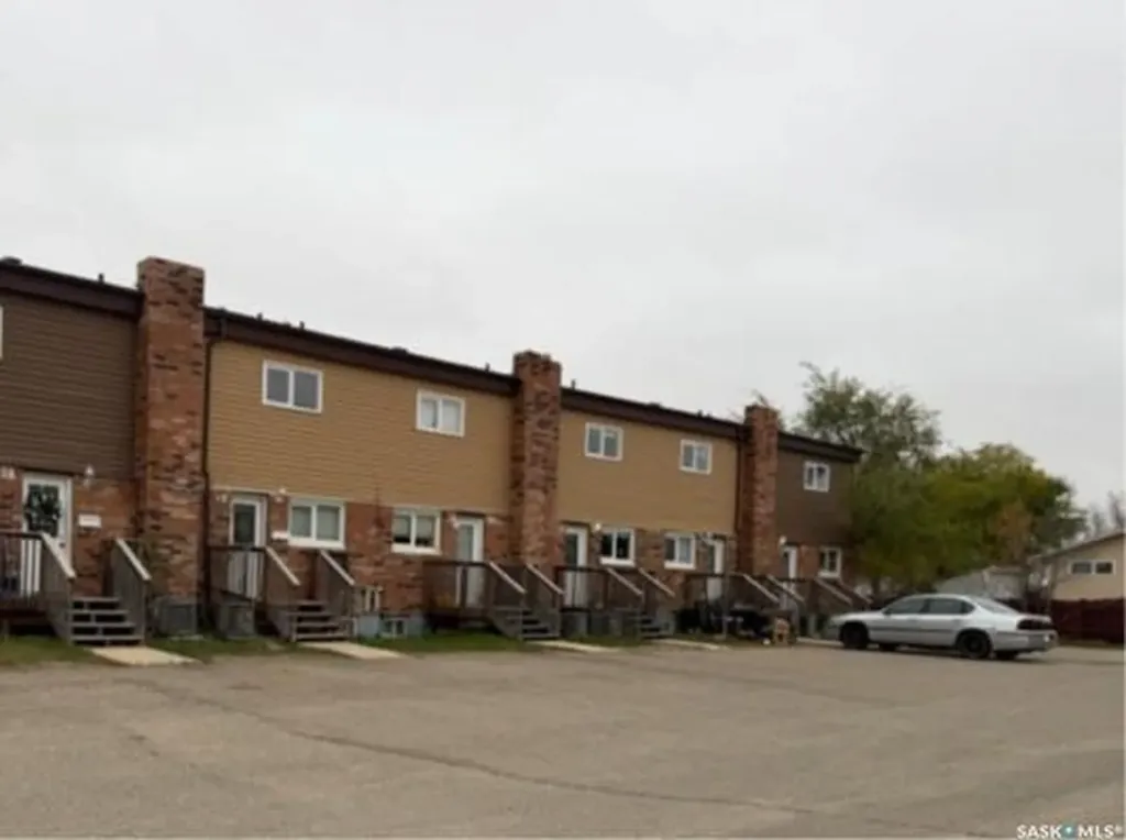 7-8-14-15 Allan Bay Yorkton SK S3N 3H1