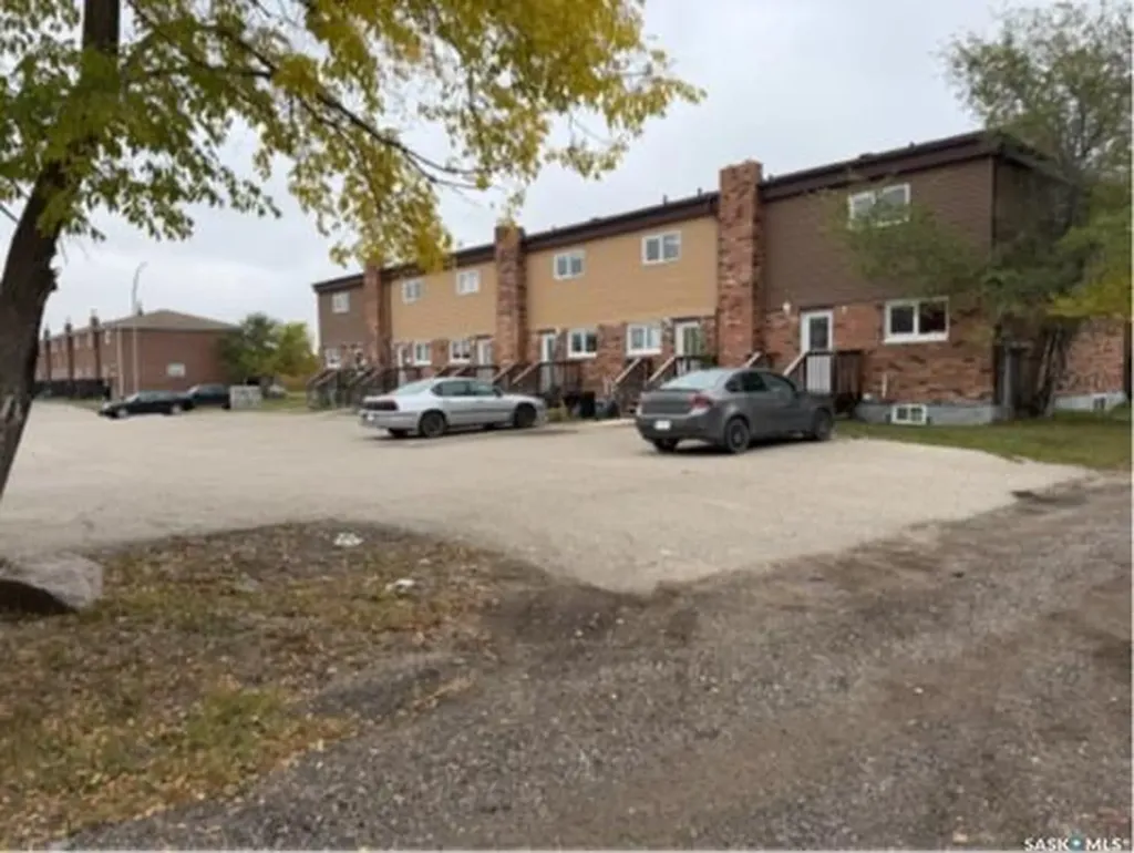 7-8-14-15 Allan Bay Yorkton SK S3N 3H1
