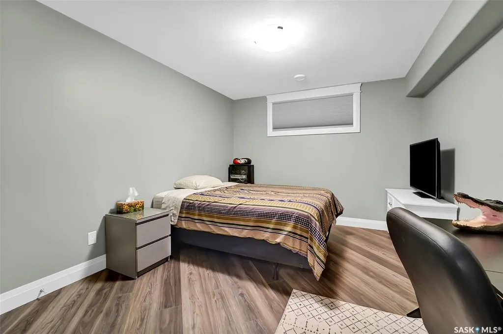 303 Brookmore Crescent Saskatoon SK S7V 0B1
