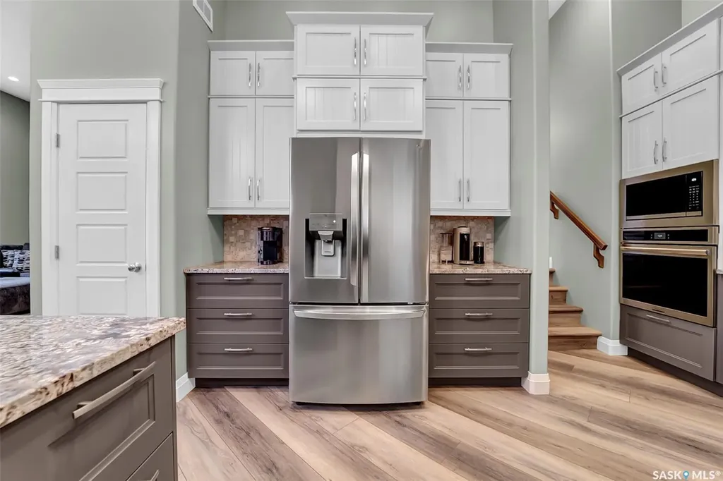 303 Brookmore Crescent Saskatoon SK S7V 0B1