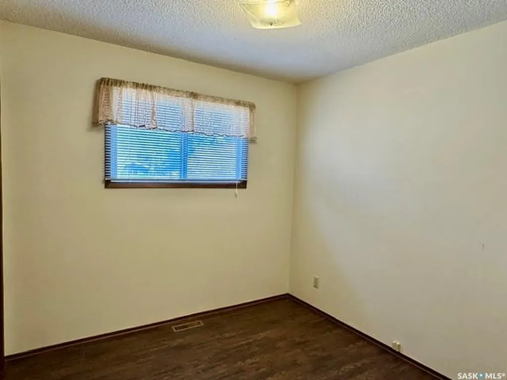 208 2nd Street NE Watson SK S0K 4V0