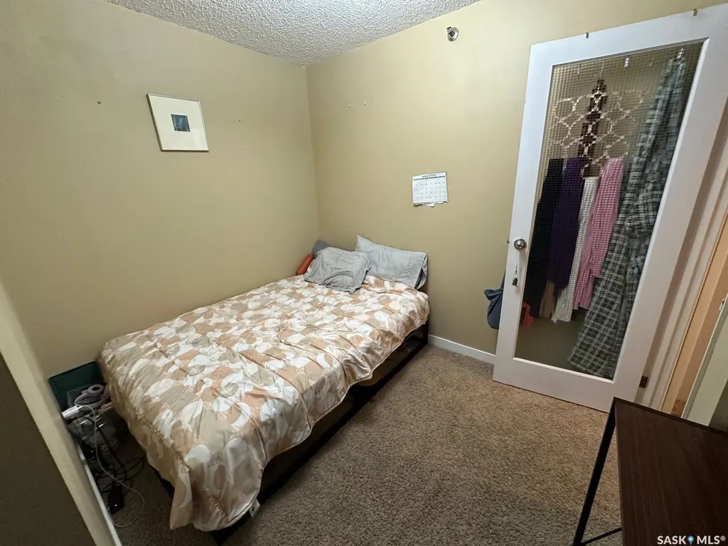 405 5th Avenue N Saskatoon SK S7K 6Z3