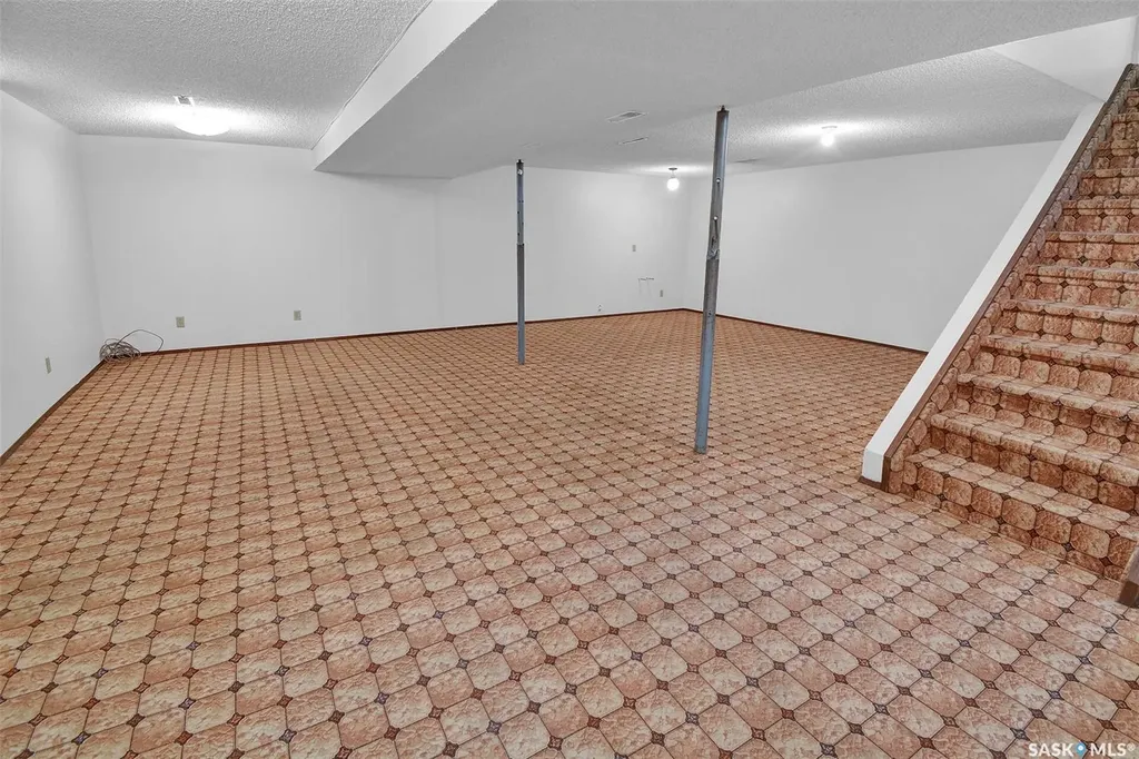 111 Stechishin Crescent Saskatoon SK S7K 5P5