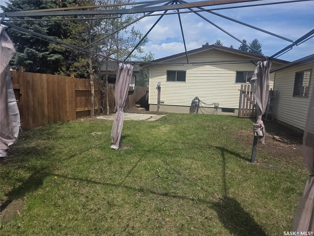 111 Stechishin Crescent Saskatoon SK S7K 5P5