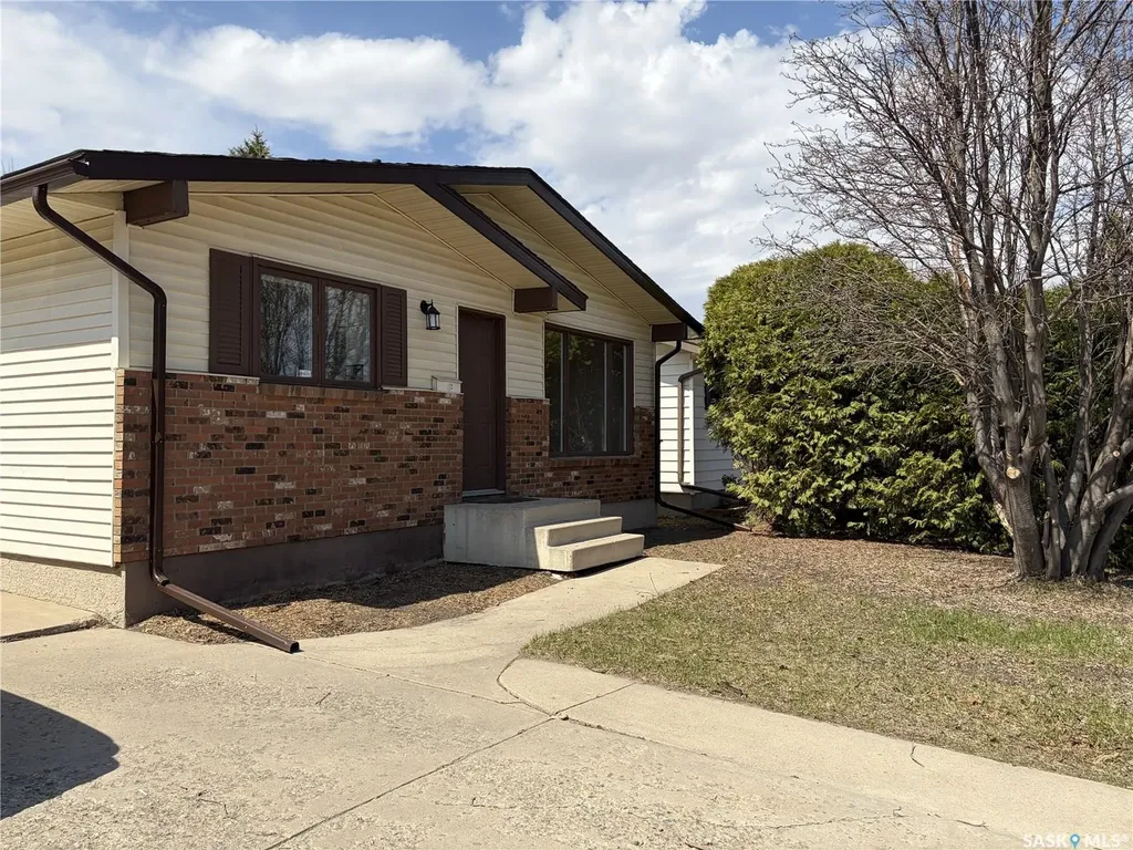 111 Stechishin Crescent Saskatoon SK S7K 5P5