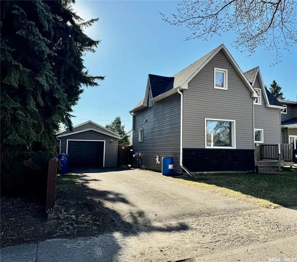 21 James Avenue Yorkton SK S3N 2C1