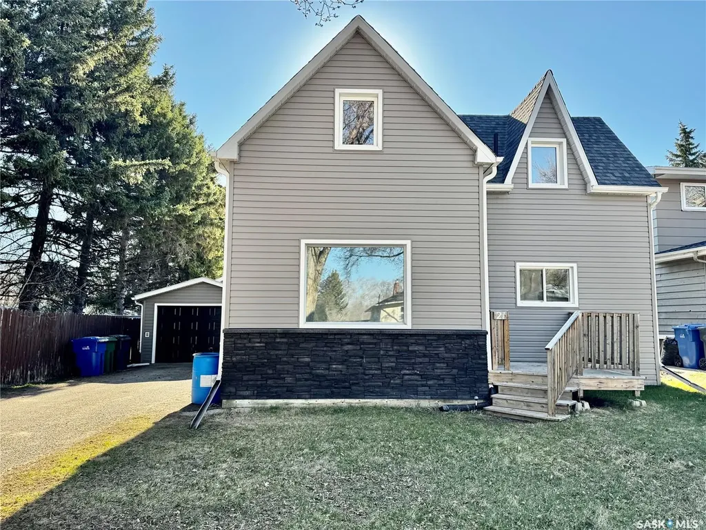 21 James Avenue Yorkton SK S3N 2C1
