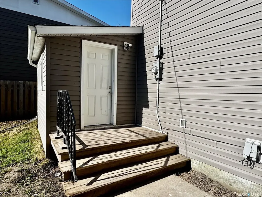 21 James Avenue Yorkton SK S3N 2C1