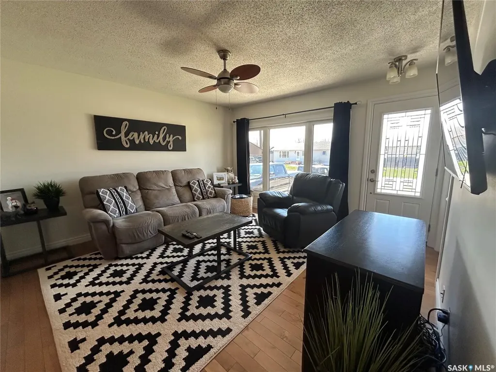 1613 Dieppe Crescent Estevan SK S4A 1W8