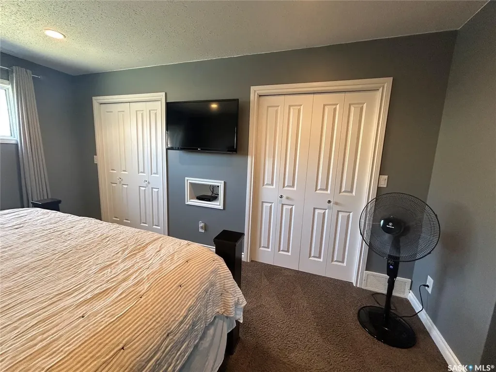 1613 Dieppe Crescent Estevan SK S4A 1W8