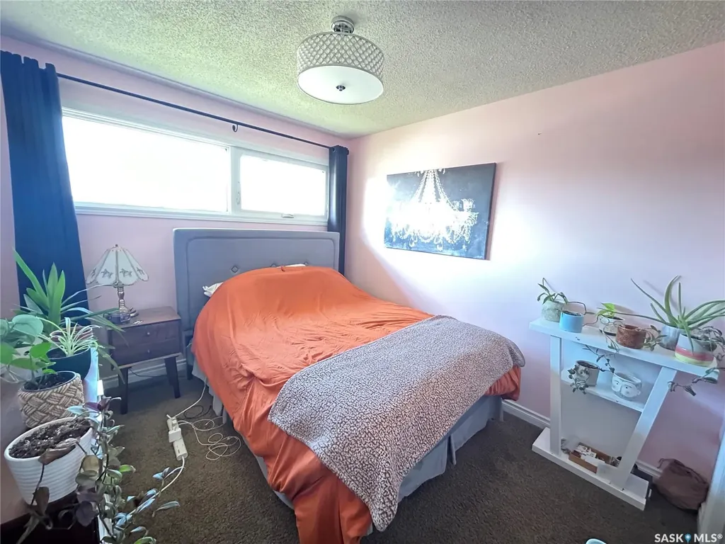 1613 Dieppe Crescent Estevan SK S4A 1W8