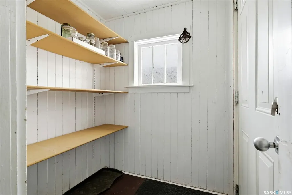 1929 Toronto Street Regina SK S4P 1M9