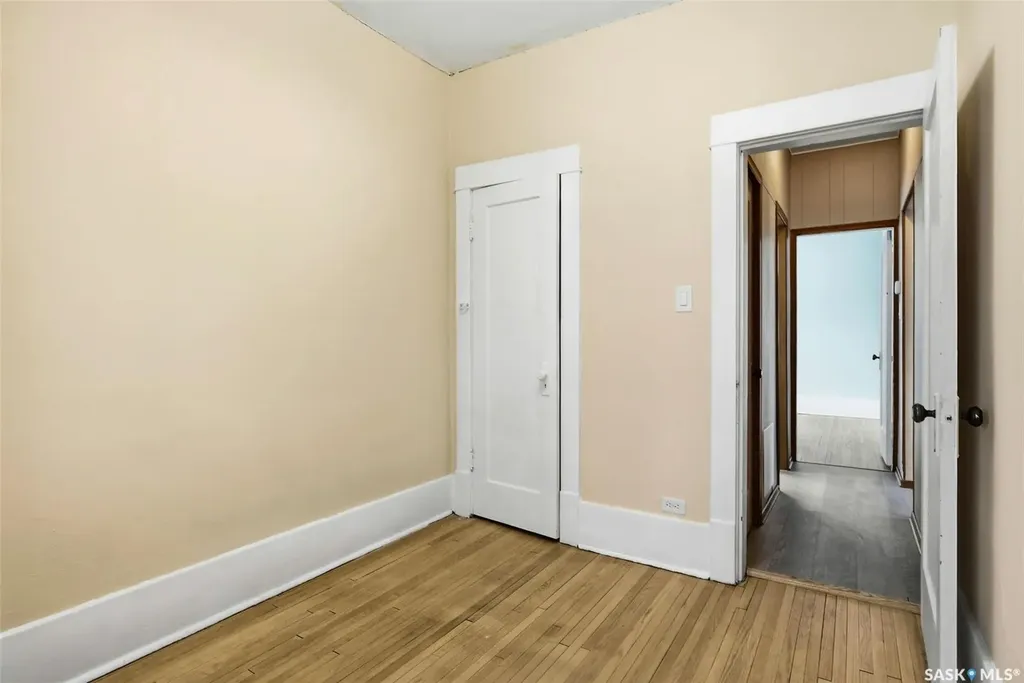 1929 Toronto Street Regina SK S4P 1M9