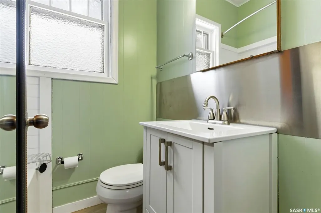 1929 Toronto Street Regina SK S4P 1M9