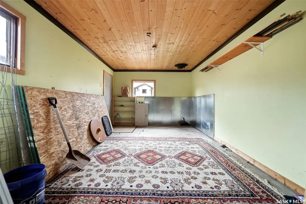 1929 Toronto Street Regina SK S4P 1M9