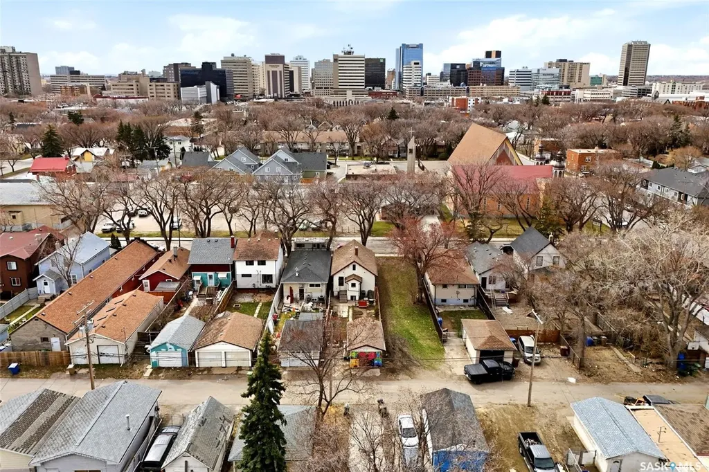 1929 Toronto Street Regina SK S4P 1M9