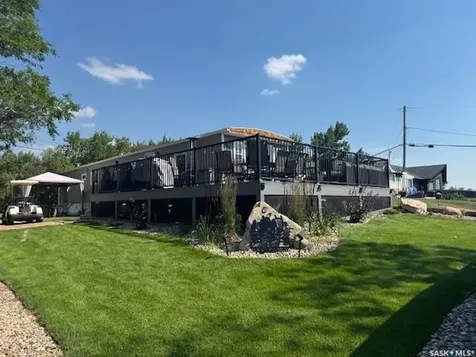 104 Nicoll Avenue Regina Beach SK S0G 4C0