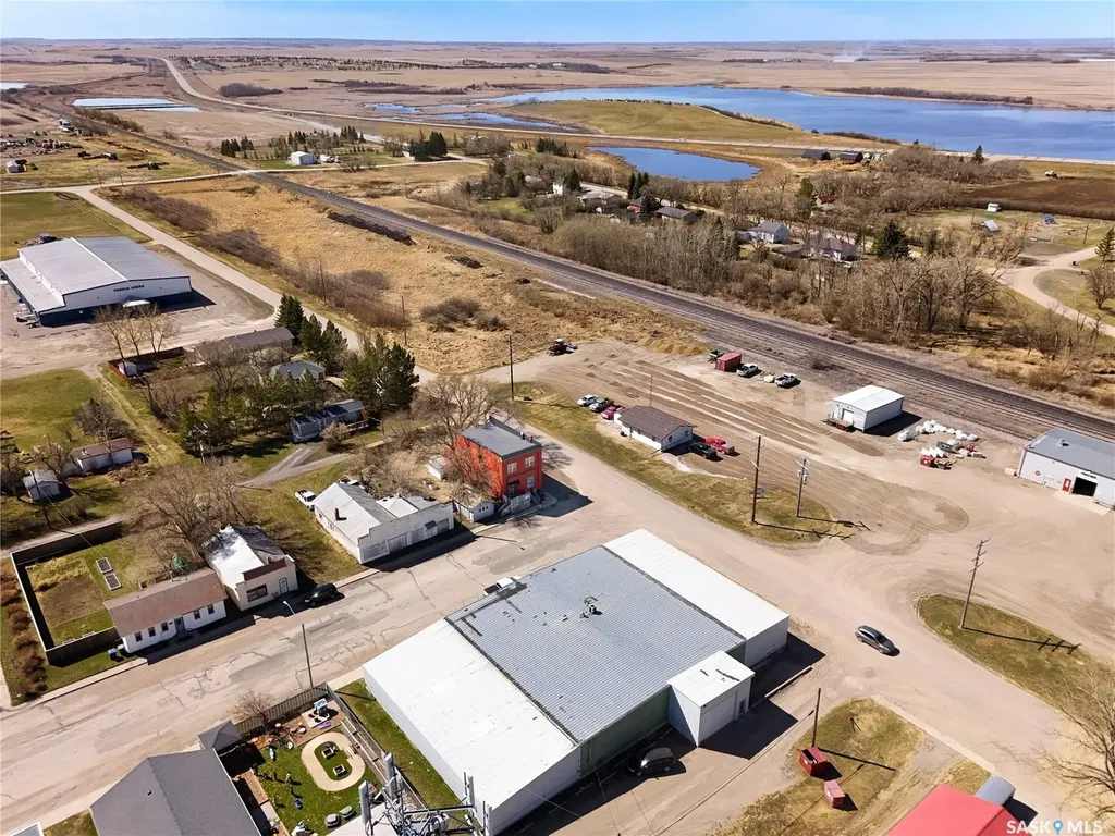 1002 9th Street Perdue SK S0K 3C0