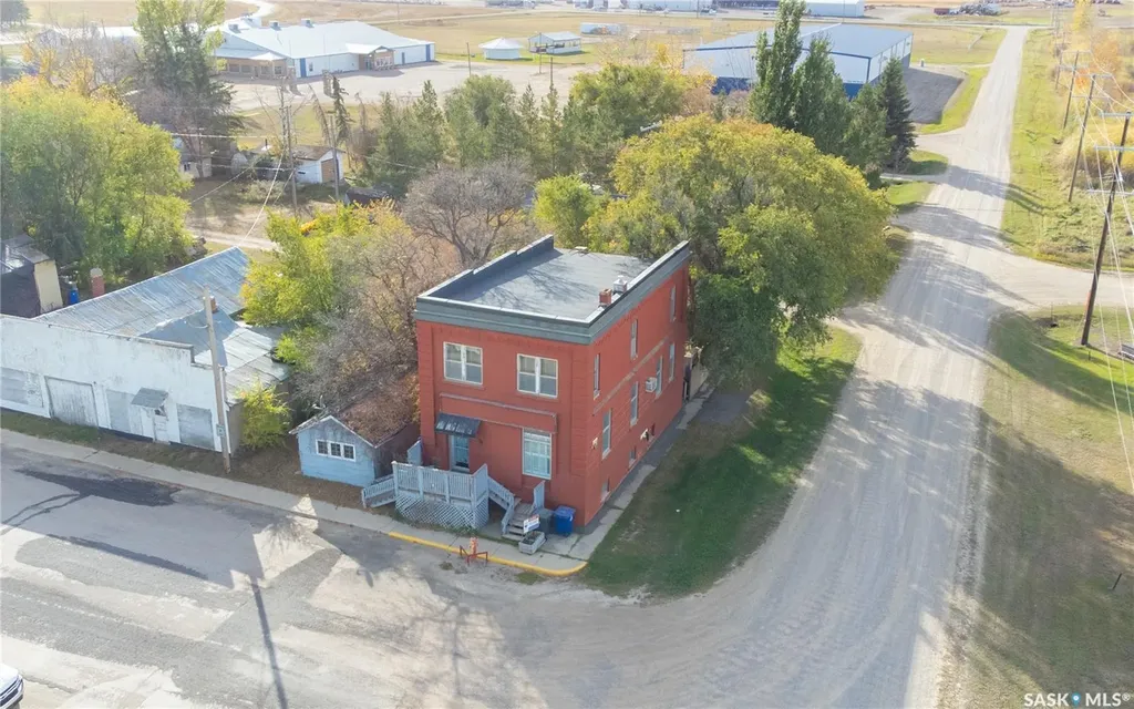 1002 9th Street Perdue SK S0K 3C0