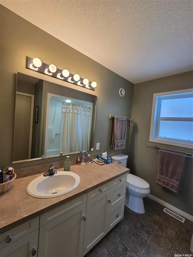106 Seashell Road Crooked Lake SK S0G 2B0