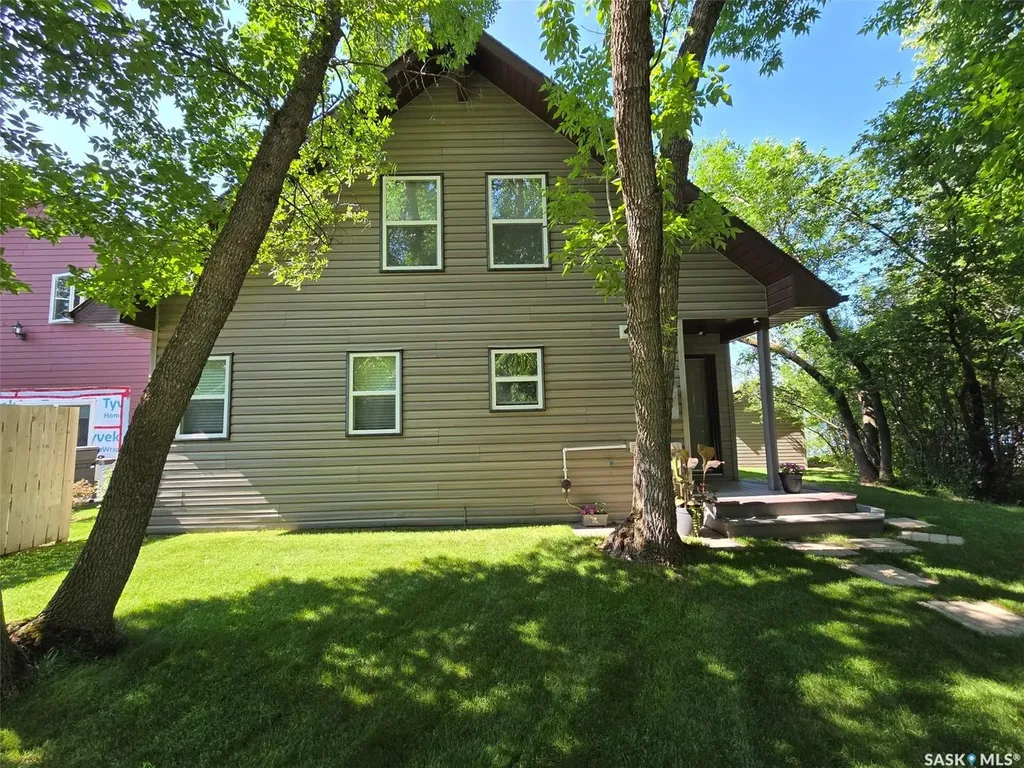 106 Seashell Road Crooked Lake SK S0G 2B0