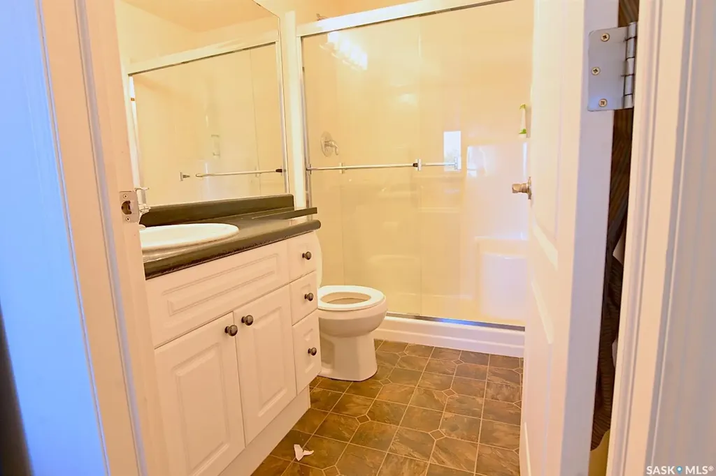 110 Armistice Way Saskatoon SK S7J 5L8