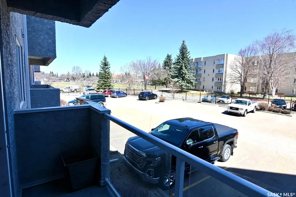 110 Armistice Way Saskatoon SK S7J 5L8