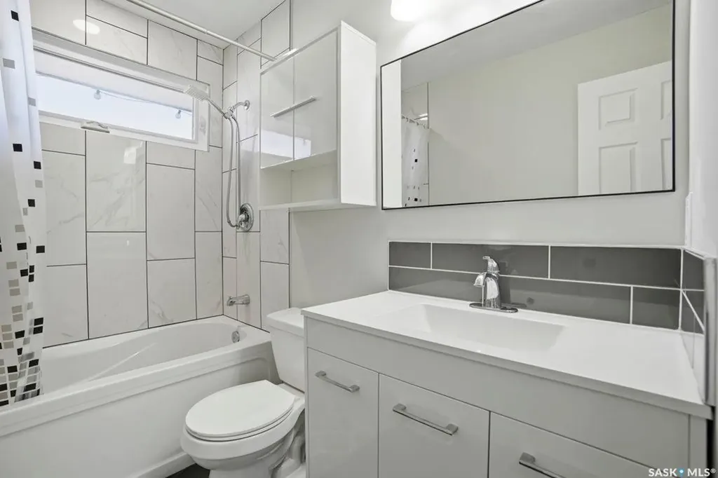 38 Cartier Crescent Saskatoon SK S7L 4L7