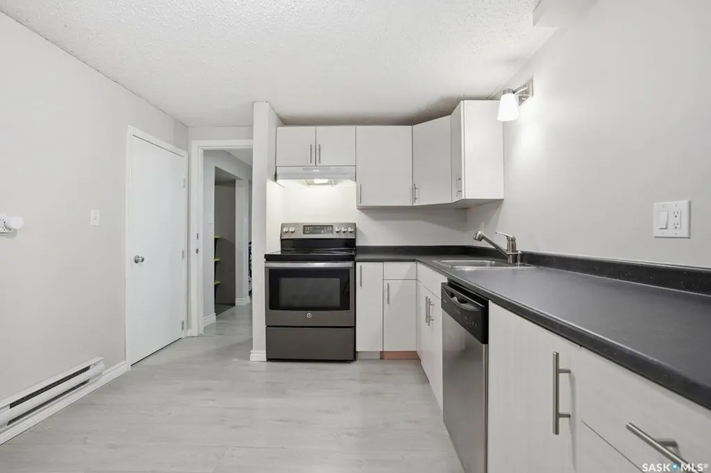 38 Cartier Crescent Saskatoon SK S7L 4L7