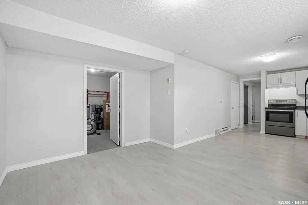 38 Cartier Crescent Saskatoon SK S7L 4L7