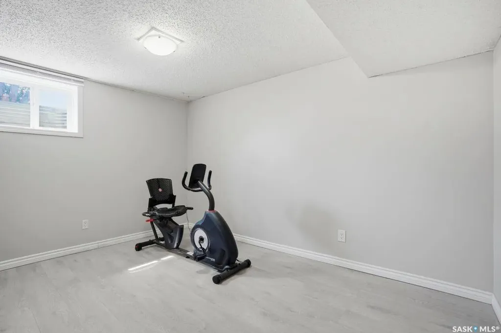 38 Cartier Crescent Saskatoon SK S7L 4L7