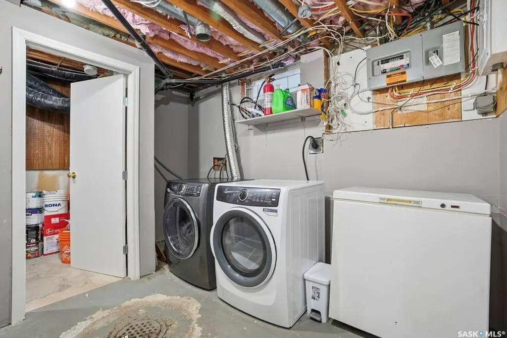 38 Cartier Crescent Saskatoon SK S7L 4L7