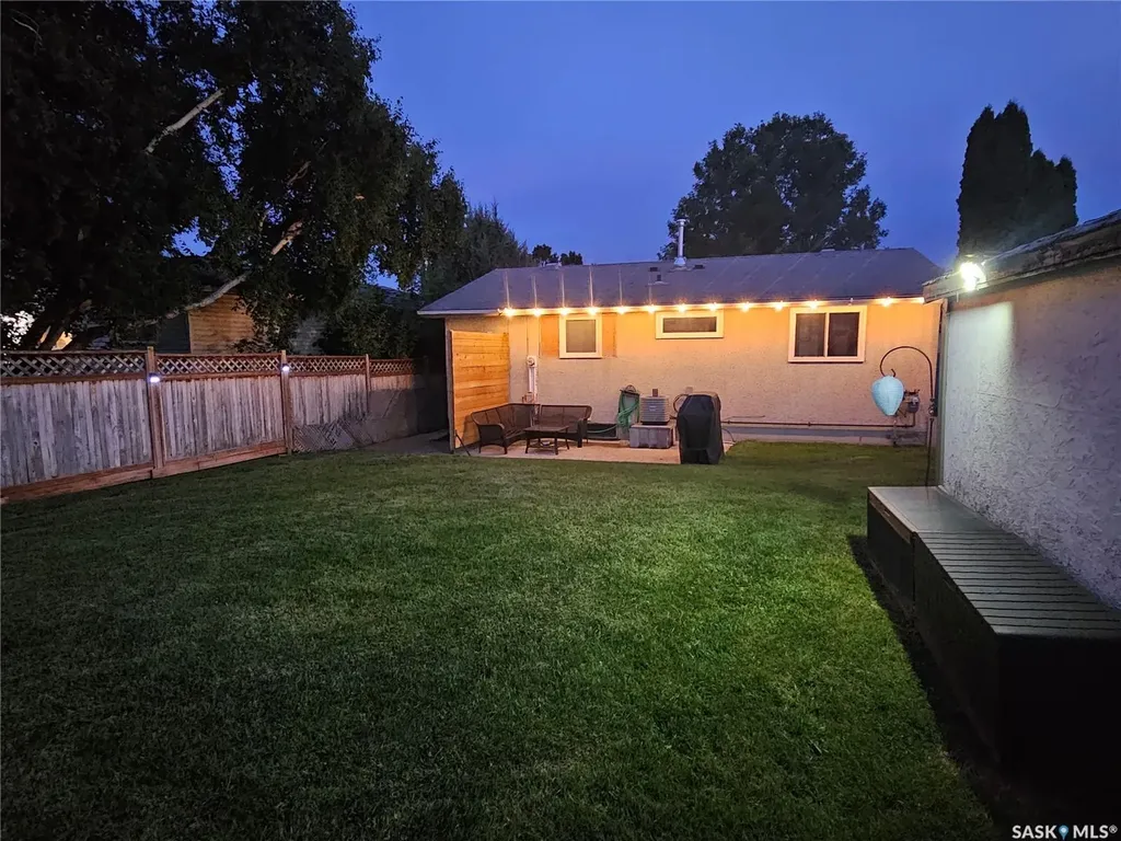 38 Cartier Crescent Saskatoon SK S7L 4L7