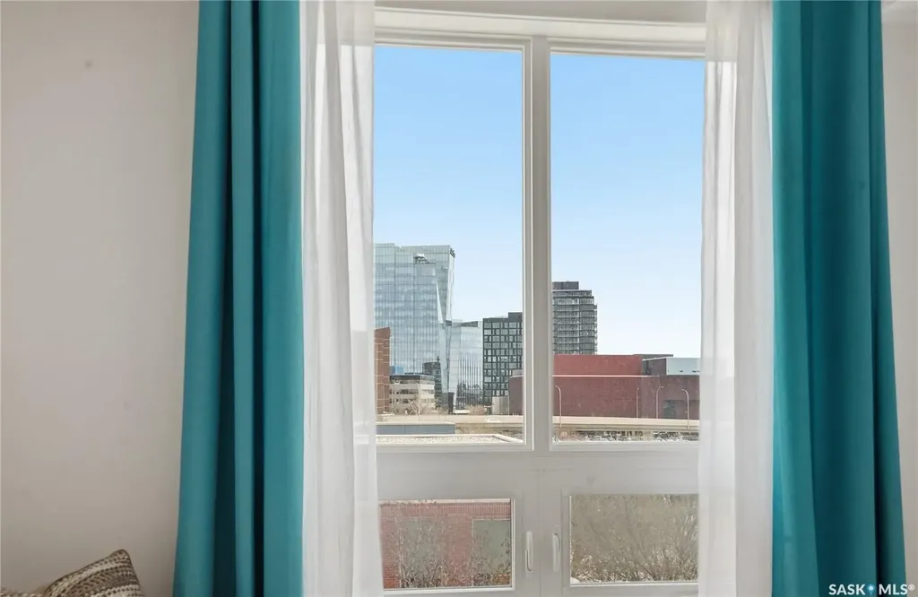 409 B Avenue S Saskatoon SK S7M 1M7