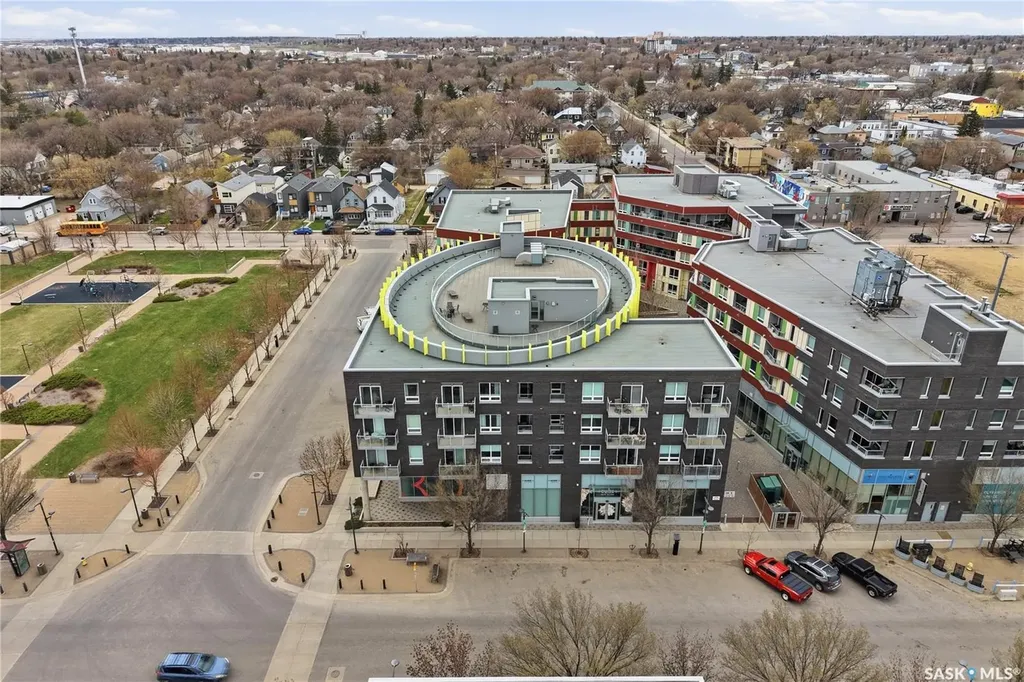409 B Avenue S Saskatoon SK S7M 1M7