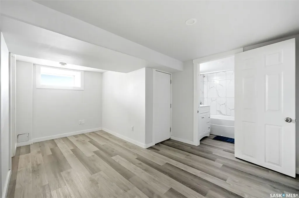 1578 Retallack Street Regina SK S4T 2J4